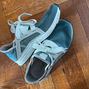 Adidas Bounce Edge Lux Sneakers Womens 6.5 Running Green BW0412 Lightweight